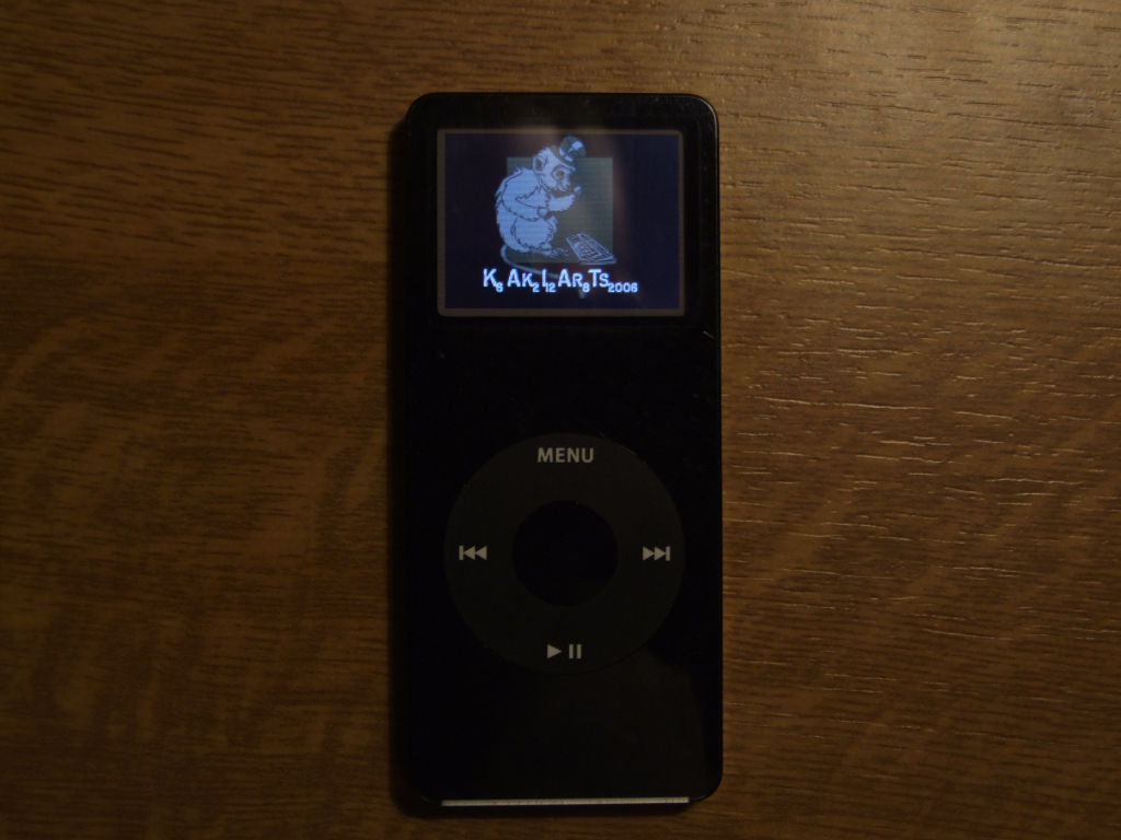 photo of nano running on an iPod Nano